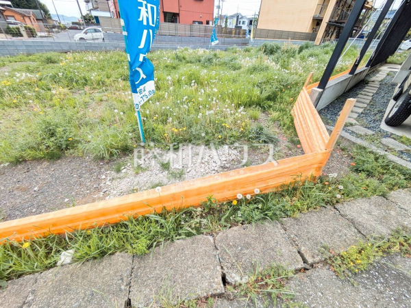B号地付近　 理想をかなえる自由設計の土地！ぜひ皆様の「こんな家に住みたい！」をお聞かせ下さい。 　【日野市東豊田４丁目】