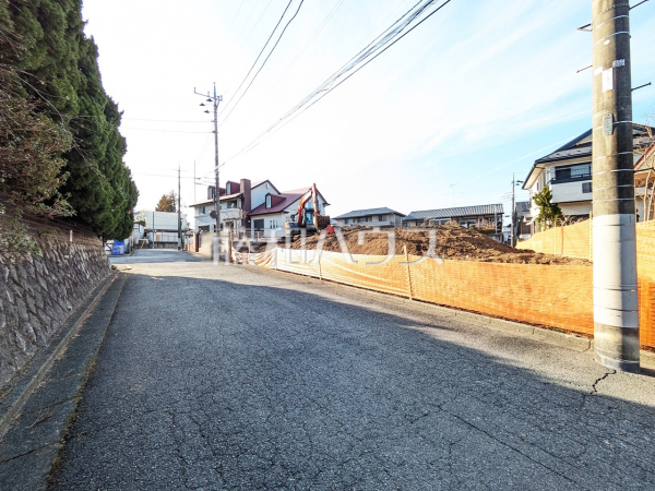 接道状況および現場風景　【八王子市めじろ台３丁目】