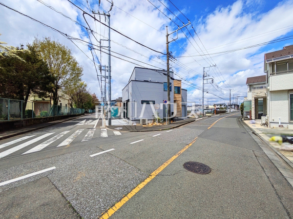 接道状況および現場風景　【東大和市立野３丁目】