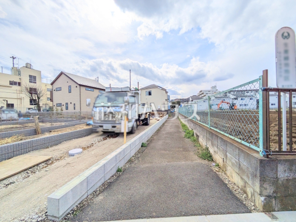 接道状況および現場風景　【東大和市立野３丁目】