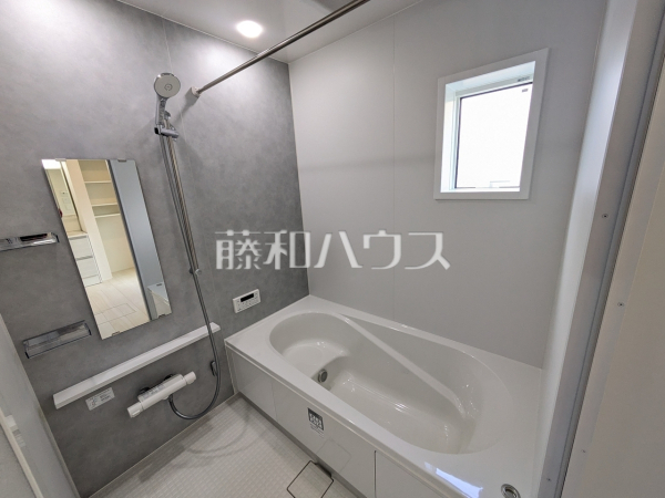 1号棟　浴室　【春日井市高蔵寺町６丁目】