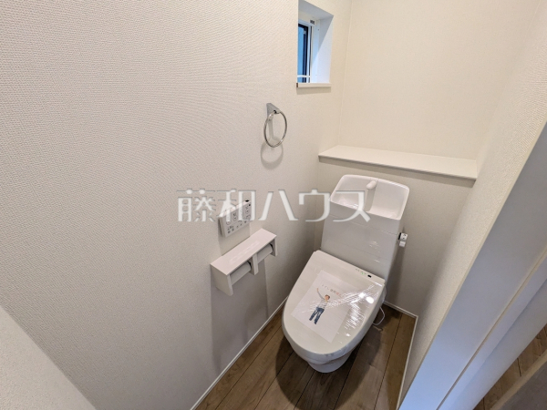 2号棟　トイレ　【春日井市高蔵寺町６丁目】