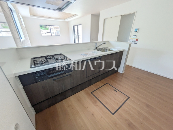 キッチン　【福岡市南区屋形原５丁目】