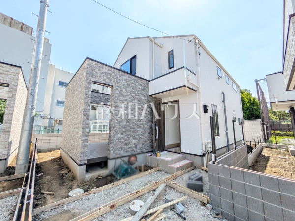 E号棟　外観　【狛江市東野川１丁目】