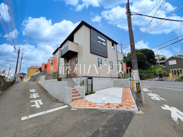 1号棟　是非ご見学のお問合せをお待ちしております！　【八王子市散田町４丁目】