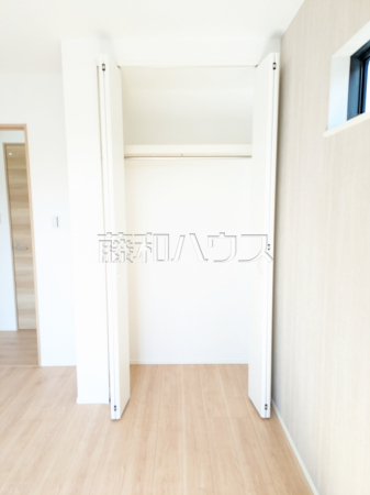 居室　【新座市東北２丁目】