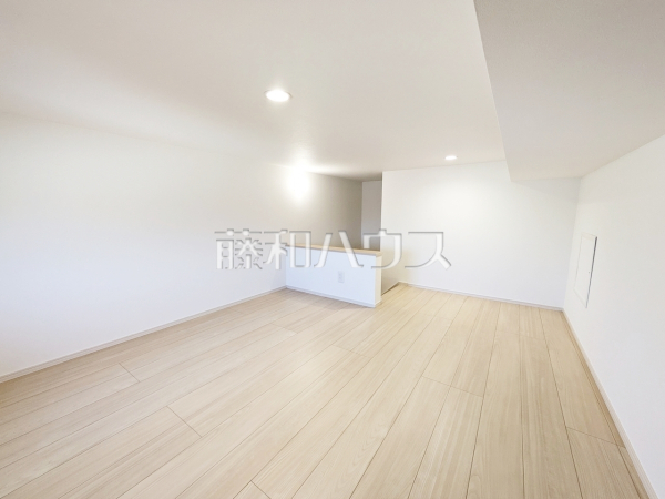 小屋裏収納　【練馬区東大泉７丁目】