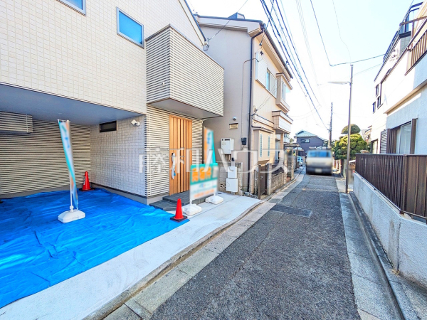 接道状況および現場風景　【練馬区東大泉７丁目】