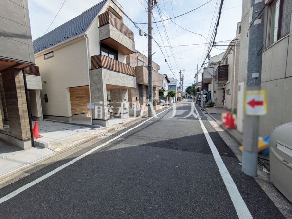 接道状況および現場風景　【杉並区本天沼１丁目】