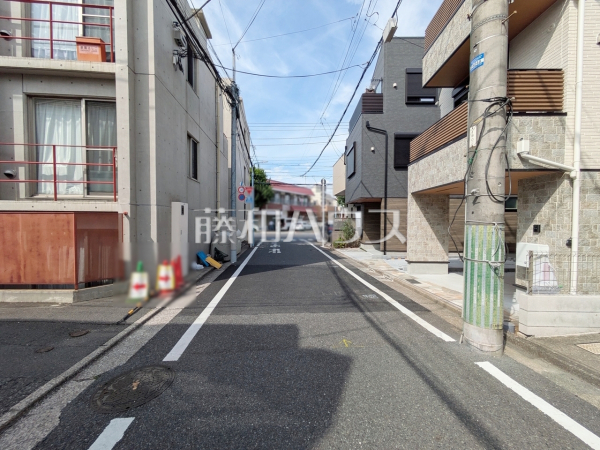接道状況および現場風景　【杉並区本天沼１丁目】