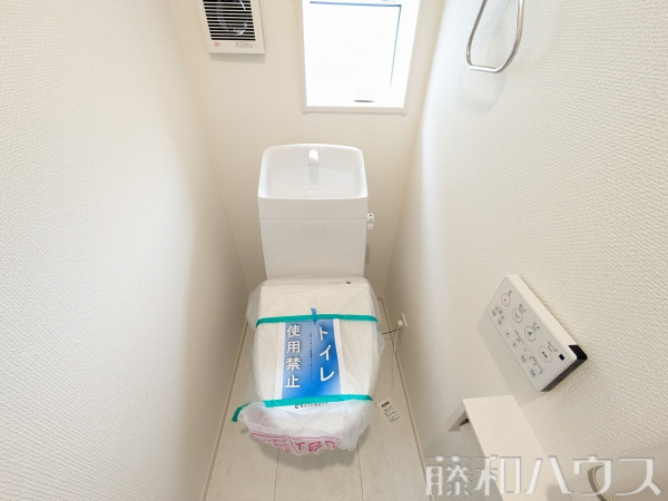 トイレ　【小牧市新町１丁目】