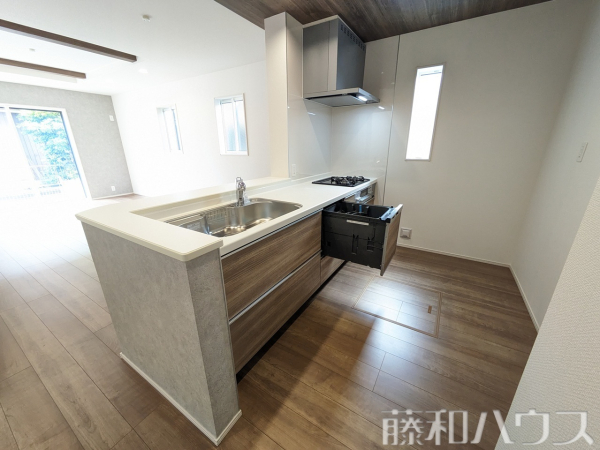キッチン　【小牧市新町１丁目】