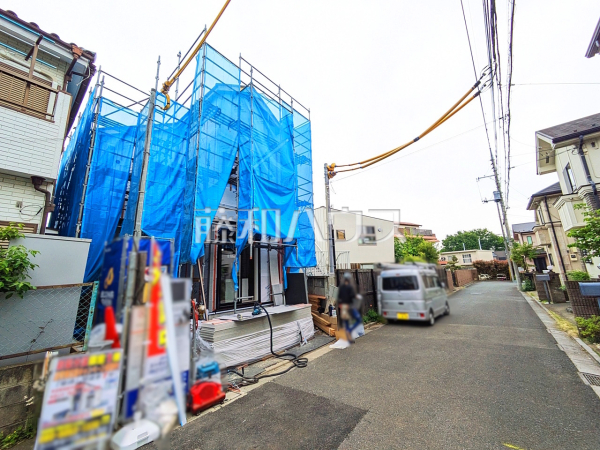 ≪接道状況≫見学はしたいけど、なかなか時間が取れない・・・そんな方に出勤前や仕事終わりにマイホームを見学できるサポートをいたします。  【調布市菊野台３丁目】