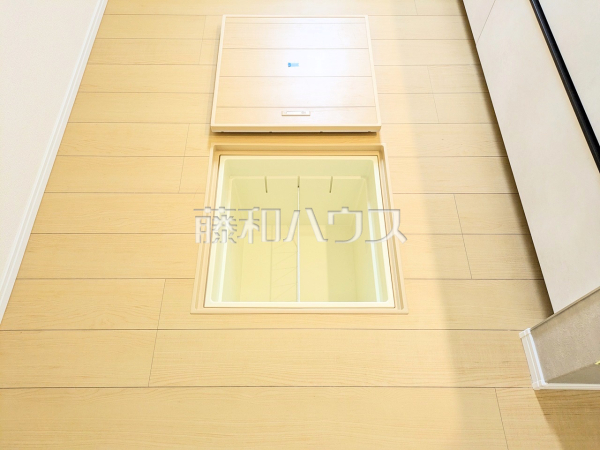 2号棟　床下収納　【立川市一番町２丁目】