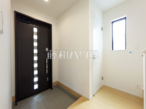 2号棟　玄関　【立川市一番町２丁目】