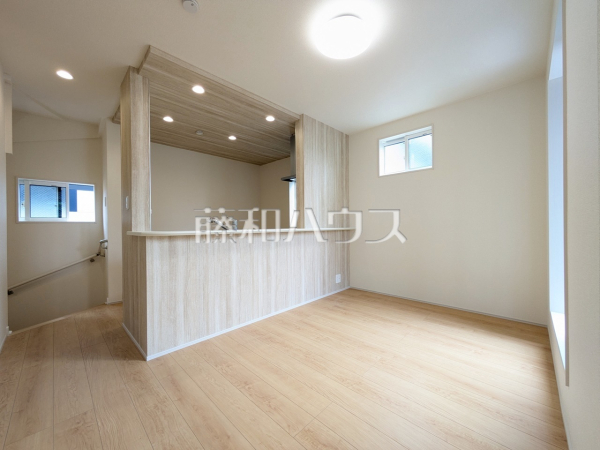 キッチン　【小平市学園東町３丁目】