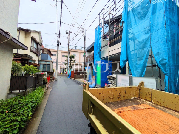 接道状況および現場風景　【杉並区本天沼１丁目】