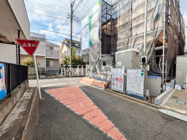 接道状況および現場風景　【新座市野寺２丁目】