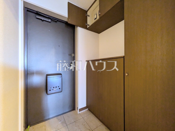 玄関　【ザ・ステイツ志木パークステージ】