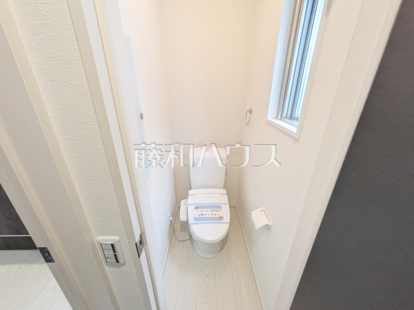 トイレ　【富士見市東みずほ台３丁目】