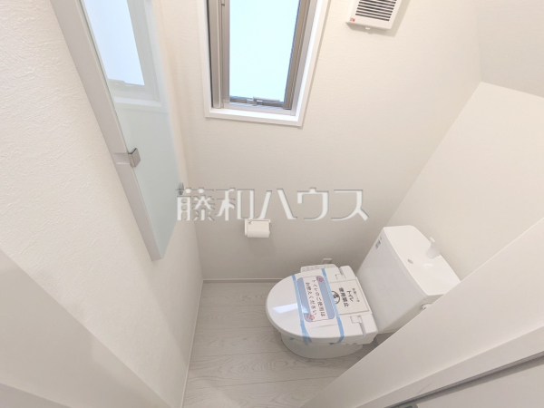 トイレ　【富士見市東みずほ台３丁目】