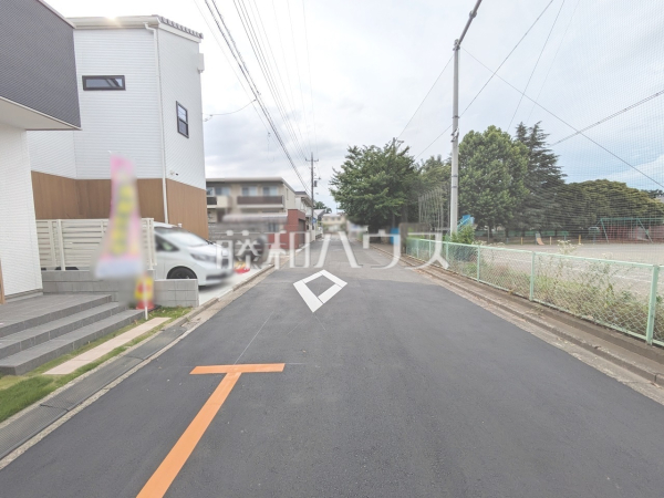 接道状況および現場風景　【富士見市東みずほ台３丁目】