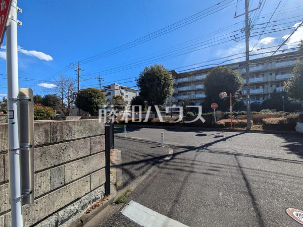 接道状況および現場風景　【小平市中島町】
