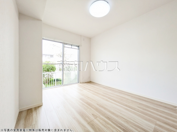 部屋の雰囲気や広さ・眺望・間取りの使い勝手など、是非一度、ご自身の目で確かめてみてください。　【グリーンタウン清戸　45号棟】