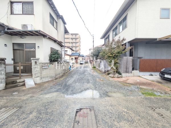 接道状況および現場風景　【福岡市西区下山門２丁目】