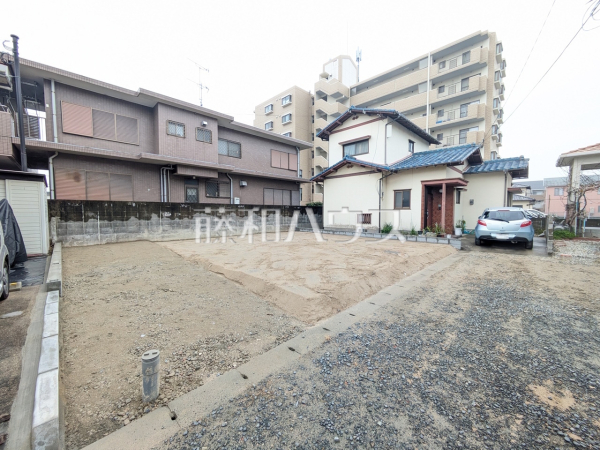 建物のプレゼンをさせていただきますので、実際の完成イメージを思い描いていただくことができます。お気軽にお問合せ下さい。
