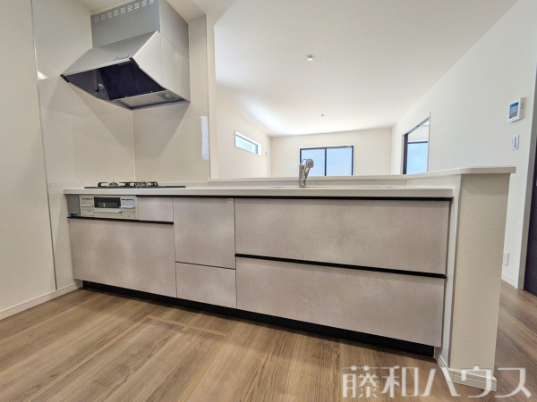 1号棟　キッチン　【北名古屋市片場天王森】