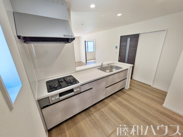 1号棟　キッチン　【北名古屋市片場天王森】