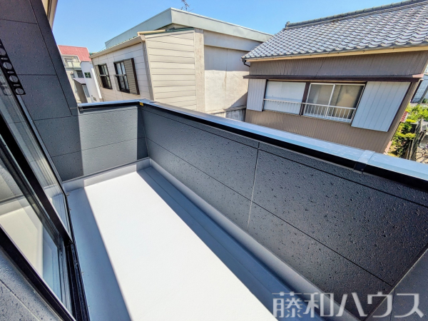 2号棟　バルコニー　【北名古屋市片場天王森】