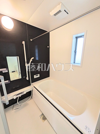 2号棟　落ち着いた色合いで疲れたからだを癒す、贅沢なくつろぎ空間です。【練馬区大泉町２丁目】