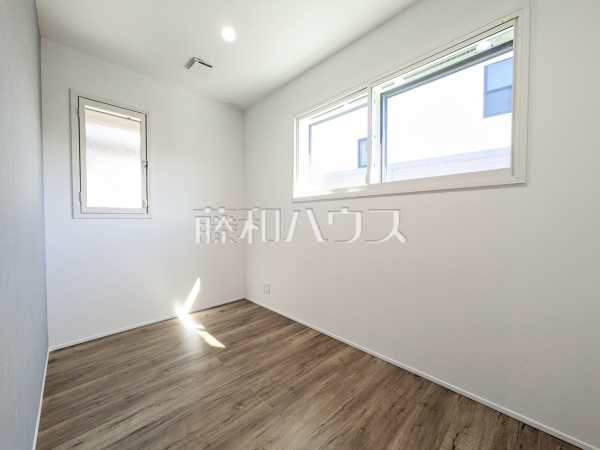 居室　【西東京市芝久保町４丁目】