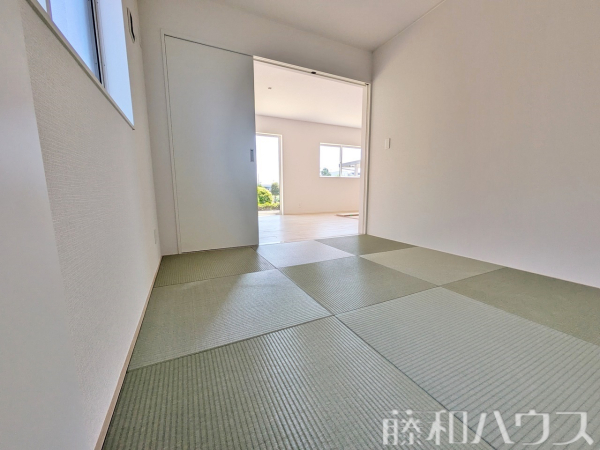 居室　【小牧市小針２丁目】