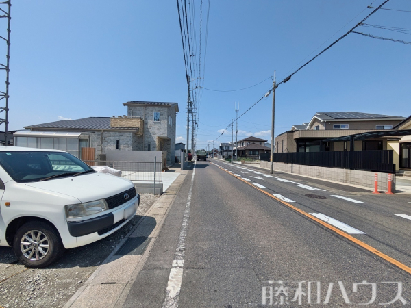 接道状況および現場風景　【小牧市小針２丁目】