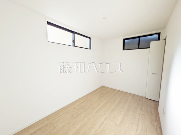 1号棟　納戸　【練馬区貫井４丁目】