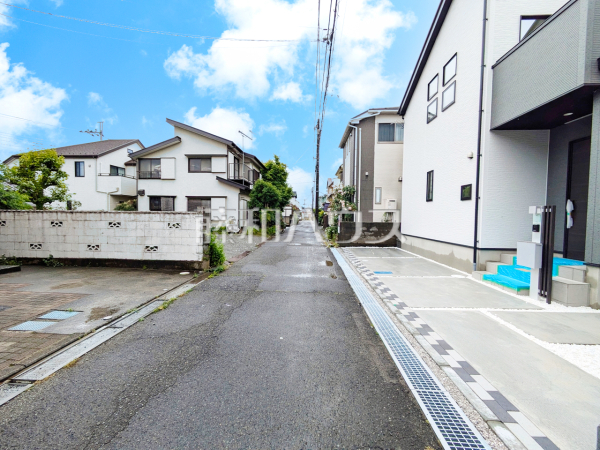 接道状況および現場風景　【日野市日野台２丁目】