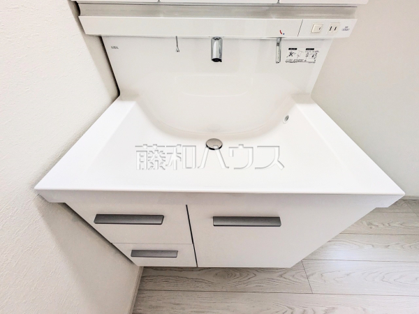 洗面台　【八王子市北野台３丁目】