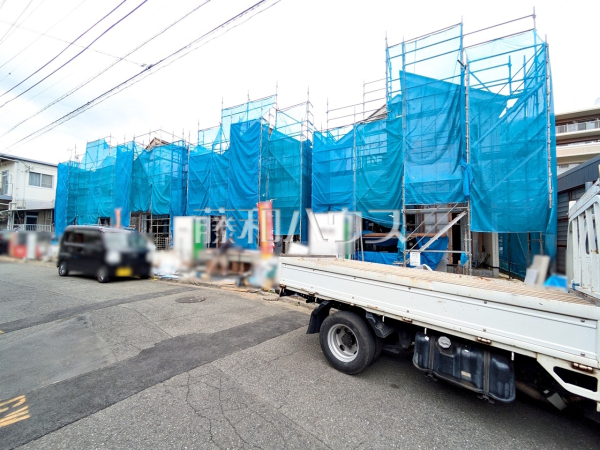 現場風景　【八王子市東浅川町】 建物のプレゼンをさせていただきますので、実際の完成イメージを思い描いていただくことができます。お気軽にお問合せ下さい。 
