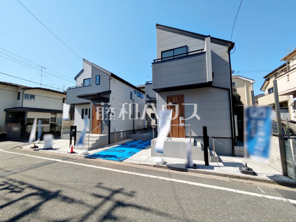 接道状況および現場風景　【立川市幸町４丁目】 第三者機関により住宅の品質や性能を評価し「安心・安全」を保証する【住宅性能評価書】を取得しております。 
