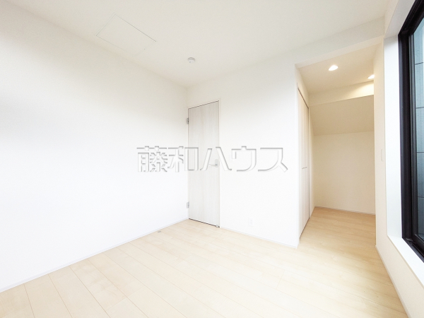 ２号棟　居室　部屋の雰囲気や広さ・眺望・間取りの使い勝手など、是非一度、ご自身の目で確かめてみてください。【立川市幸町４丁目】