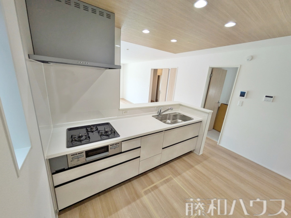 4号棟　キッチン　【名古屋市守山区大字上志段味字蟻塚】