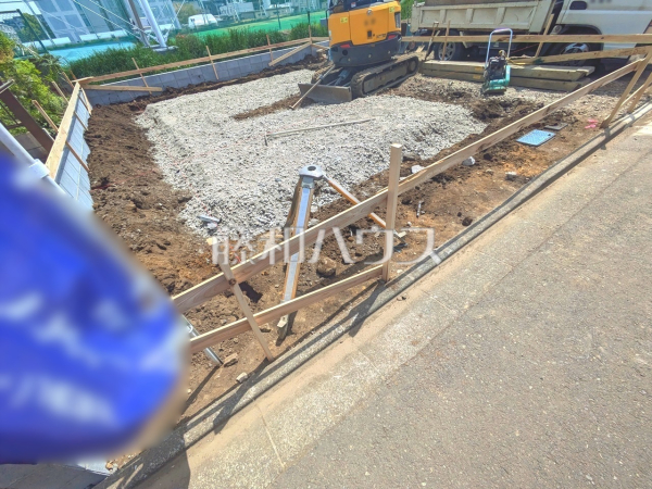 物件の事、諸費用の事など、小さな疑問も担当までお気軽にご連絡・ご相談下さい。1号棟　外観　【小平市鈴木町２丁目】