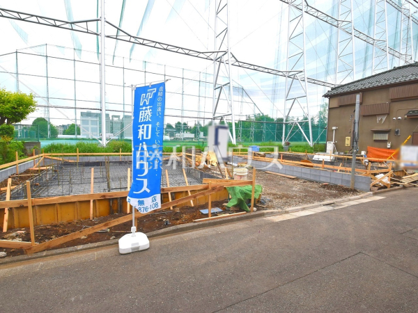 建物のプレゼンをさせて頂きますので、実際の完成イメージを思い描いて頂くことができます。お気軽にお問合せを。　【小平市鈴木町２丁目】2号棟　外観