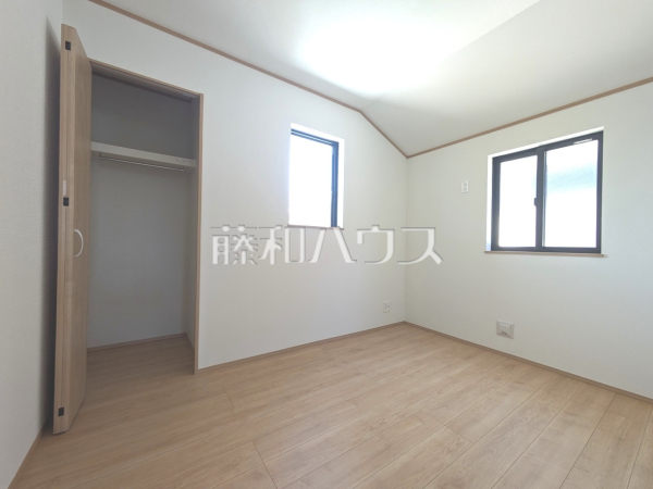 ２号棟　居室　【東大和市清原４丁目】