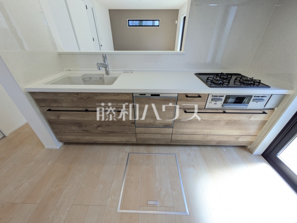 キッチン　【八王子市絹ケ丘２丁目】
