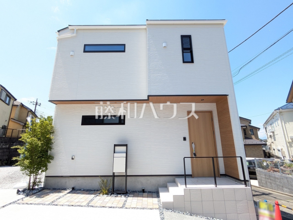 外観　【八王子市絹ケ丘２丁目】