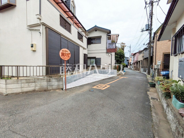 接道状況および現場風景　【新座市石神３丁目】